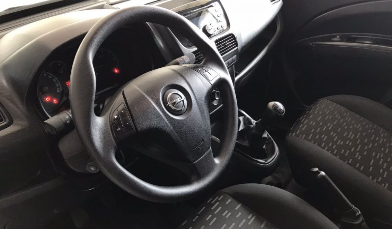 Opel combo completo