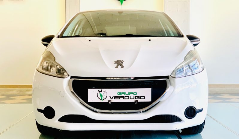 PEUGEOT 208 1.4 HDI completo