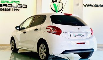 PEUGEOT 208 1.4 HDI completo