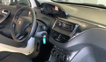 PEUGEOT 208 1.4 HDI completo