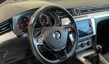 VOLKSWAGEN PASSAT 1.6 TDI completo