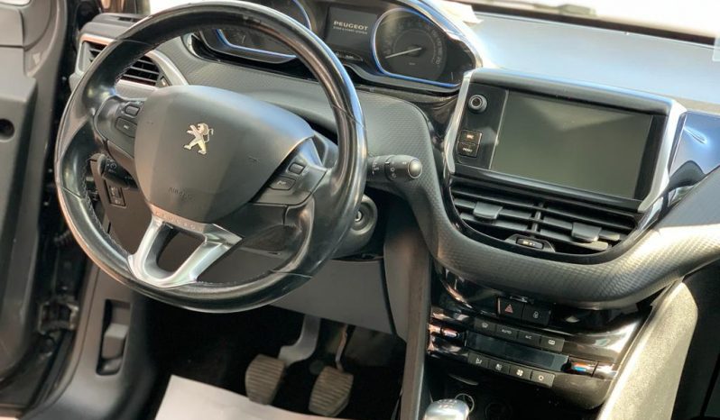 Peugeot 2008 4×4 diesel completo