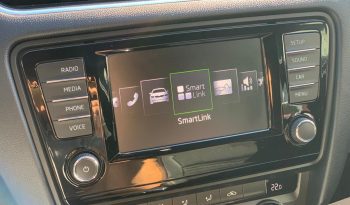 SKODA OCTAVIA COMBI RS DSG completo