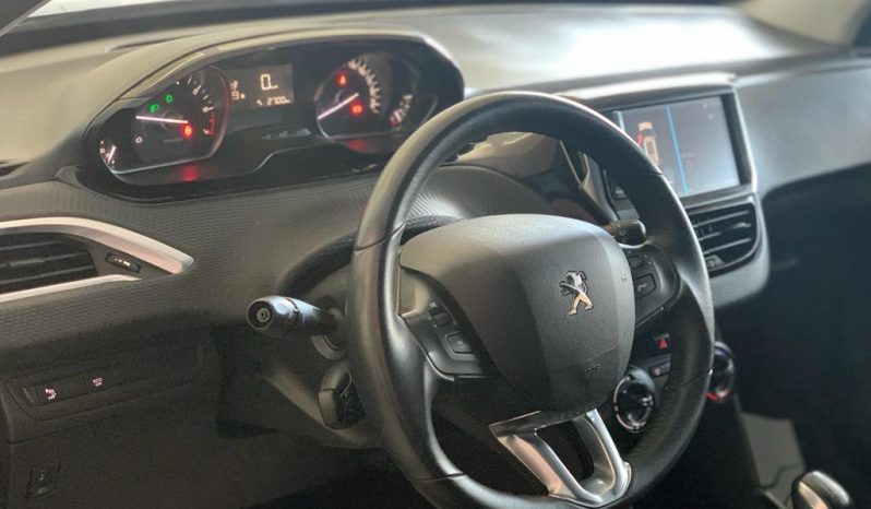 Peugeot 2008 completo