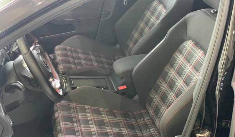VOLKSWAGEN GOLF GTI completo