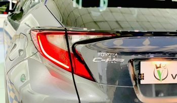 TOYOTA CHR completo