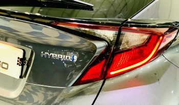 TOYOTA CHR completo