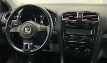 VOLKWAGEN GOLF FAMILIAR completo