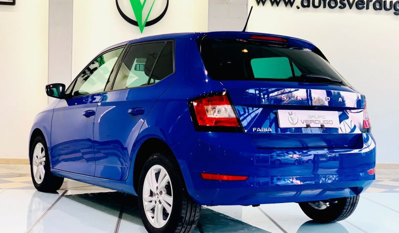 SKODA FABIA 1.0 TSI completo