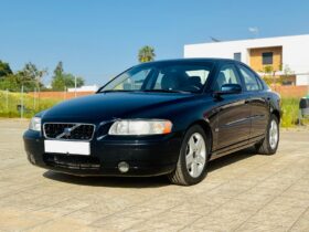 Volvo S60 2.4i 170 Momentum 4P